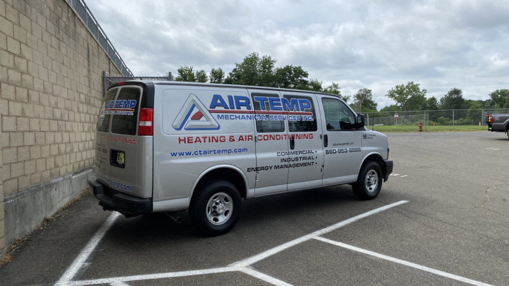 Signs and vehicle wraps gallery image