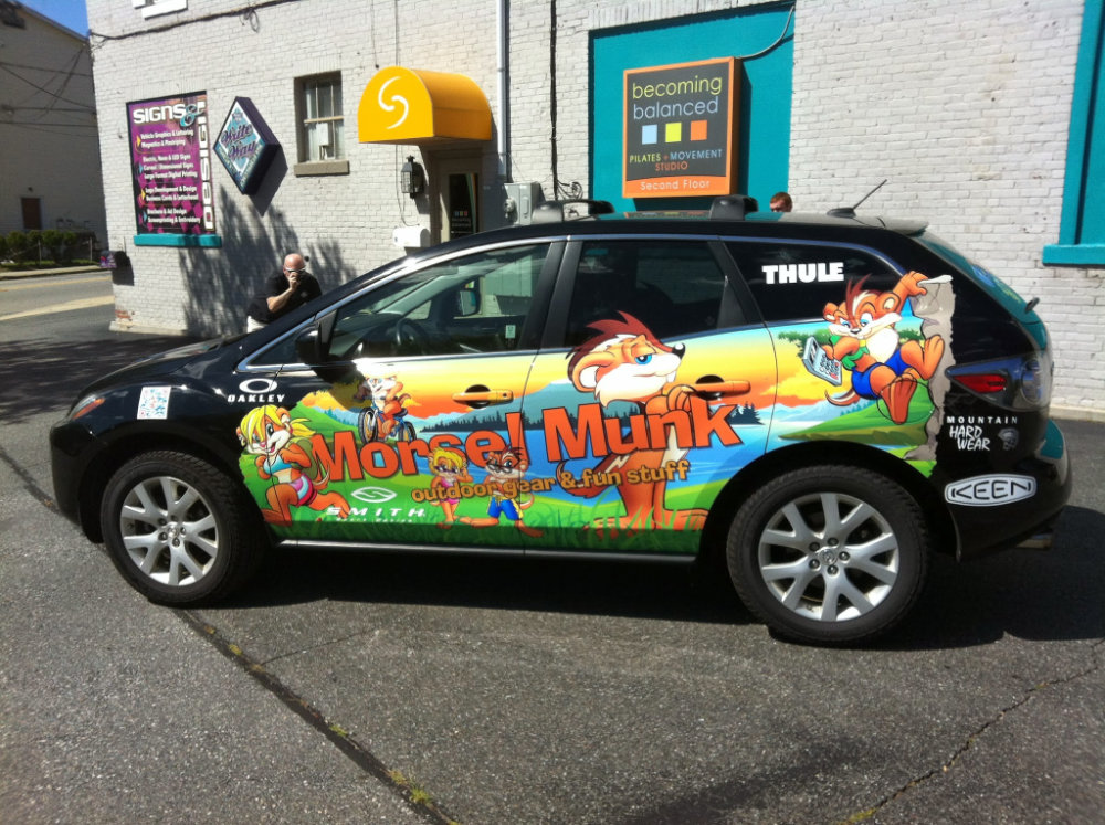 Signs and vehicle wraps gallery image