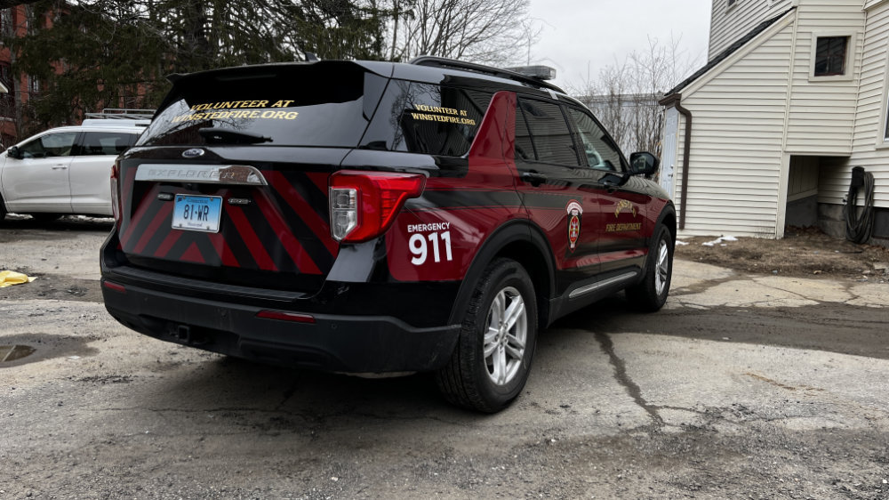 Signs and vehicle wraps gallery image