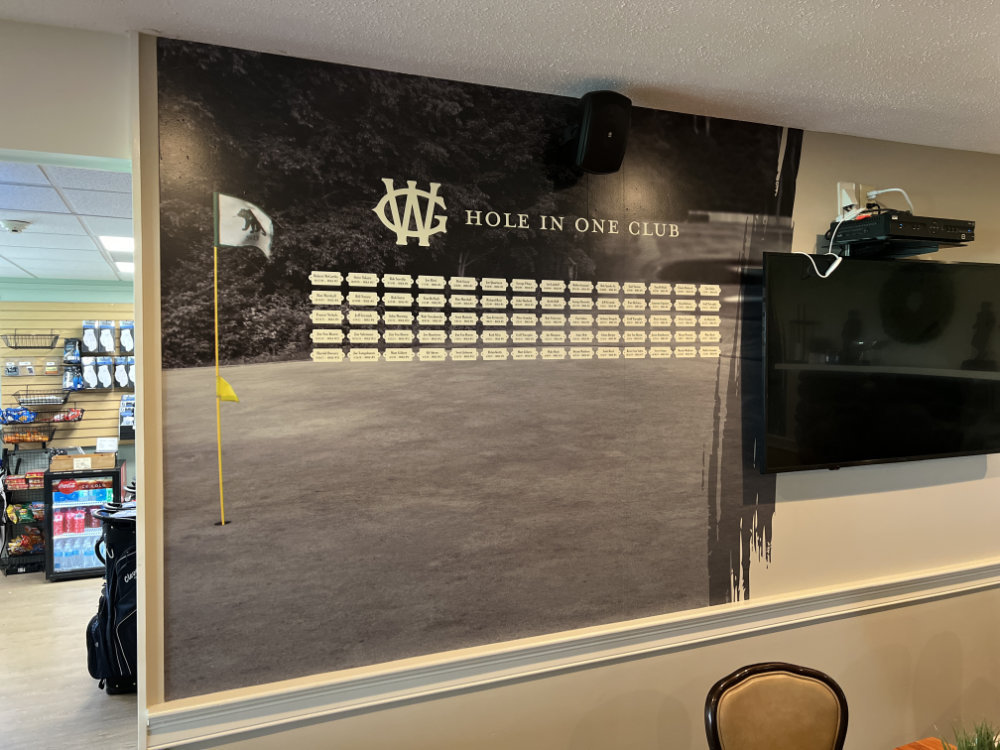 Signs and vehicle wraps gallery image