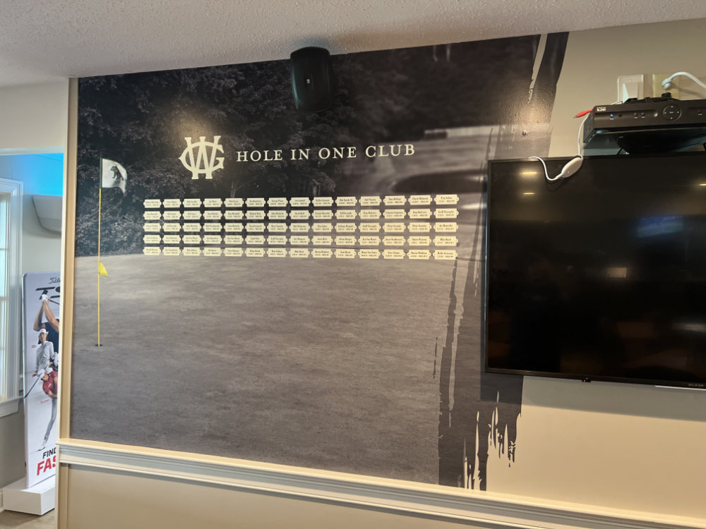 Signs and vehicle wraps gallery image