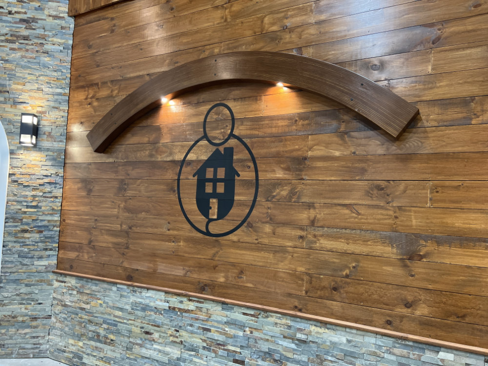 Signs and vehicle wraps gallery image