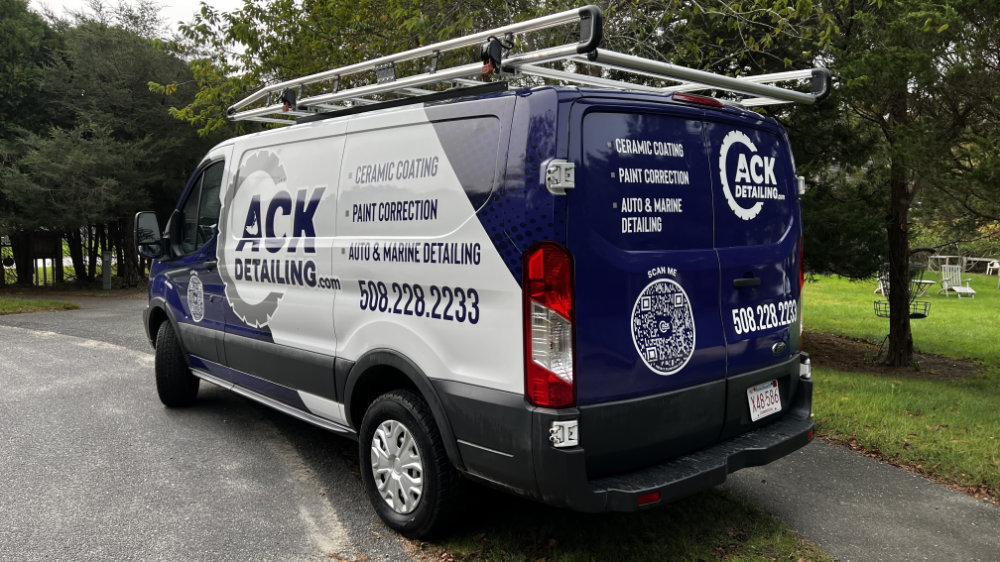 Signs and vehicle wraps gallery image