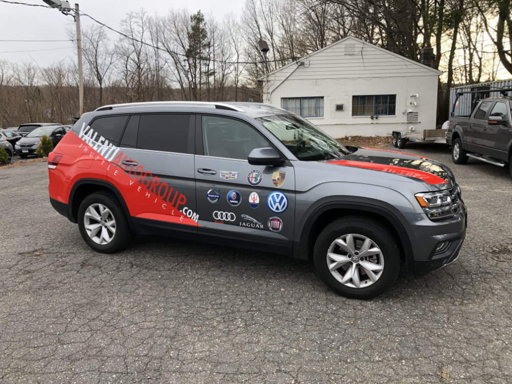 Signs and vehicle wraps gallery image