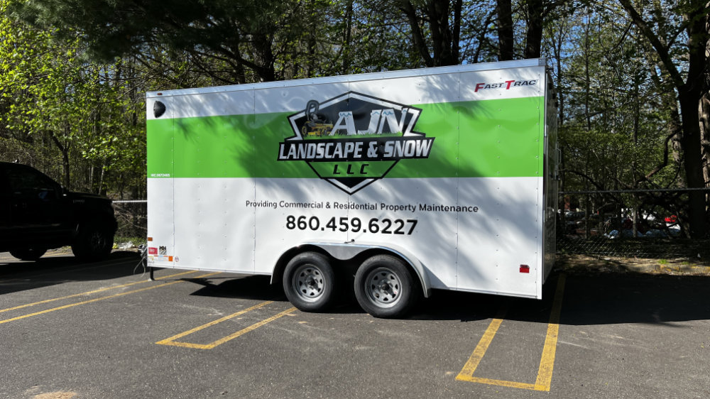 Signs and vehicle wraps gallery image