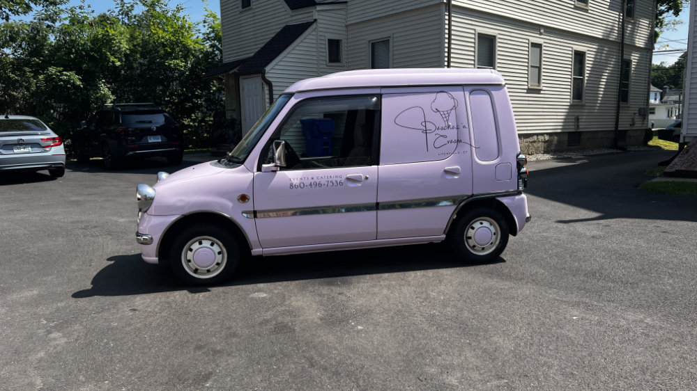 Signs and vehicle wraps gallery image