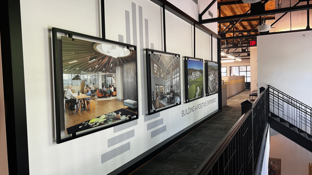 Signs and vehicle wraps gallery image