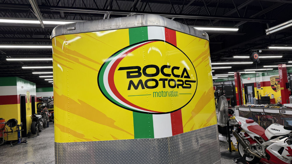 Signs and vehicle wraps gallery image