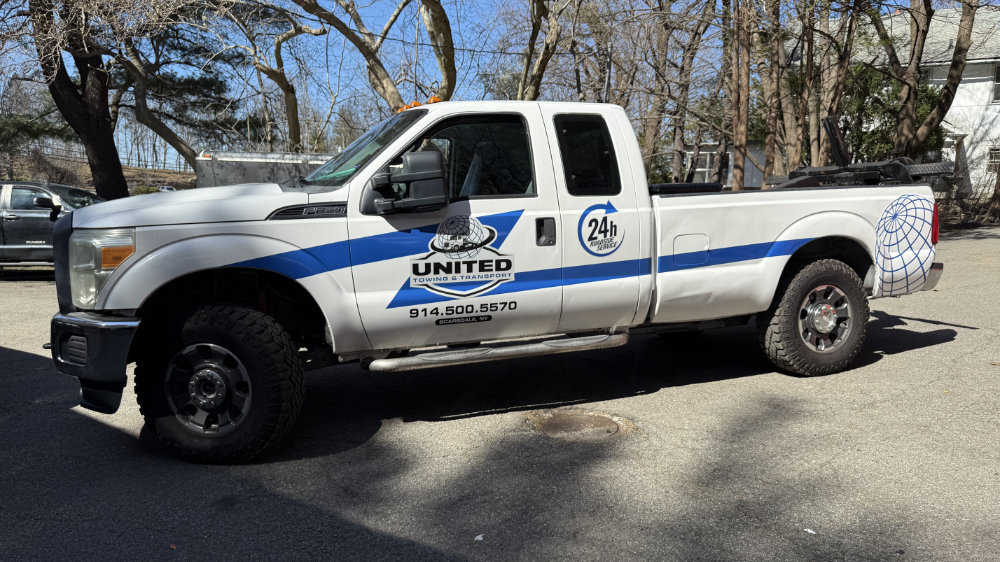 Signs and vehicle wraps gallery image