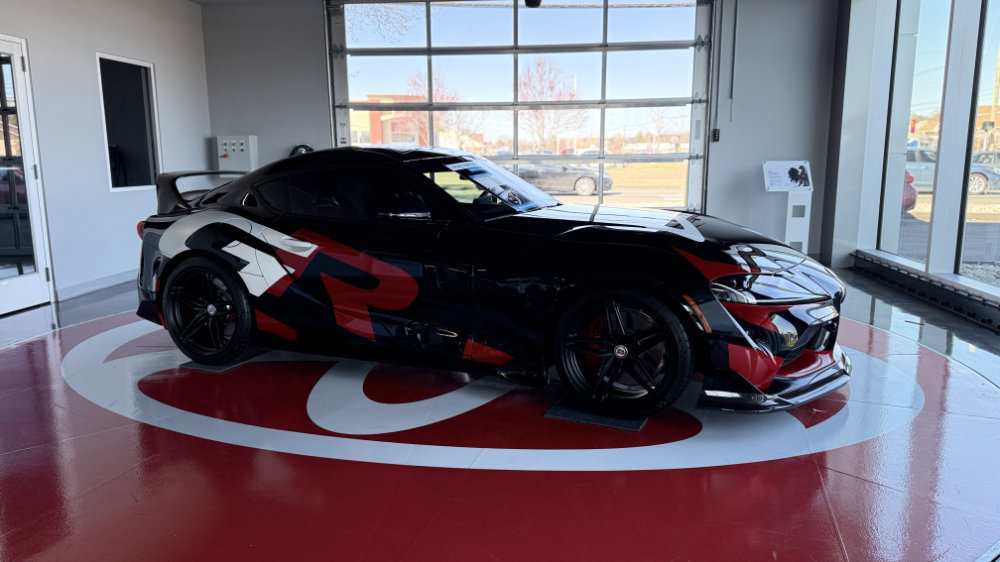 Signs and vehicle wraps gallery image